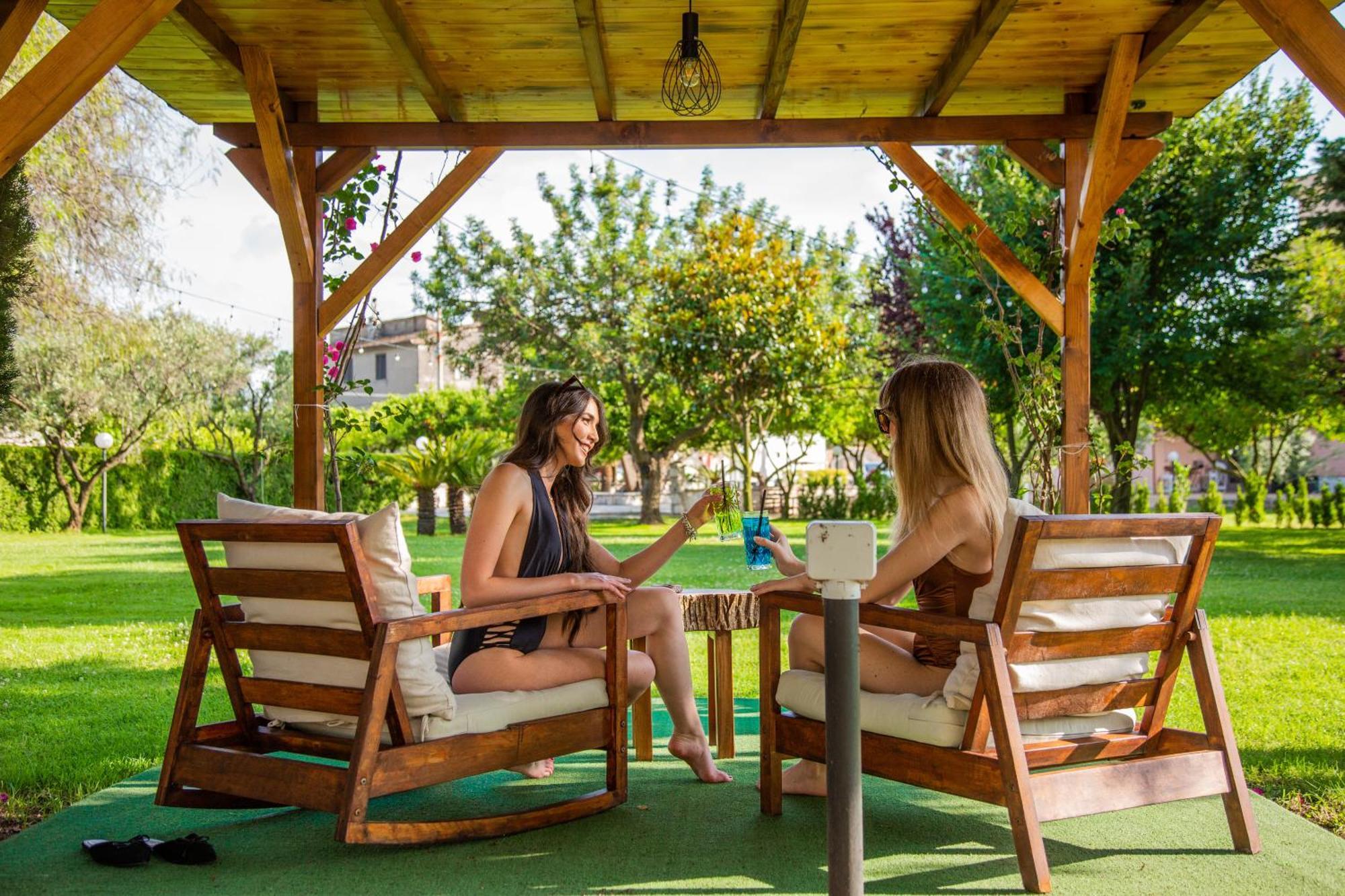 Green Oasis Gabella Кастельфорте Екстер'єр фото